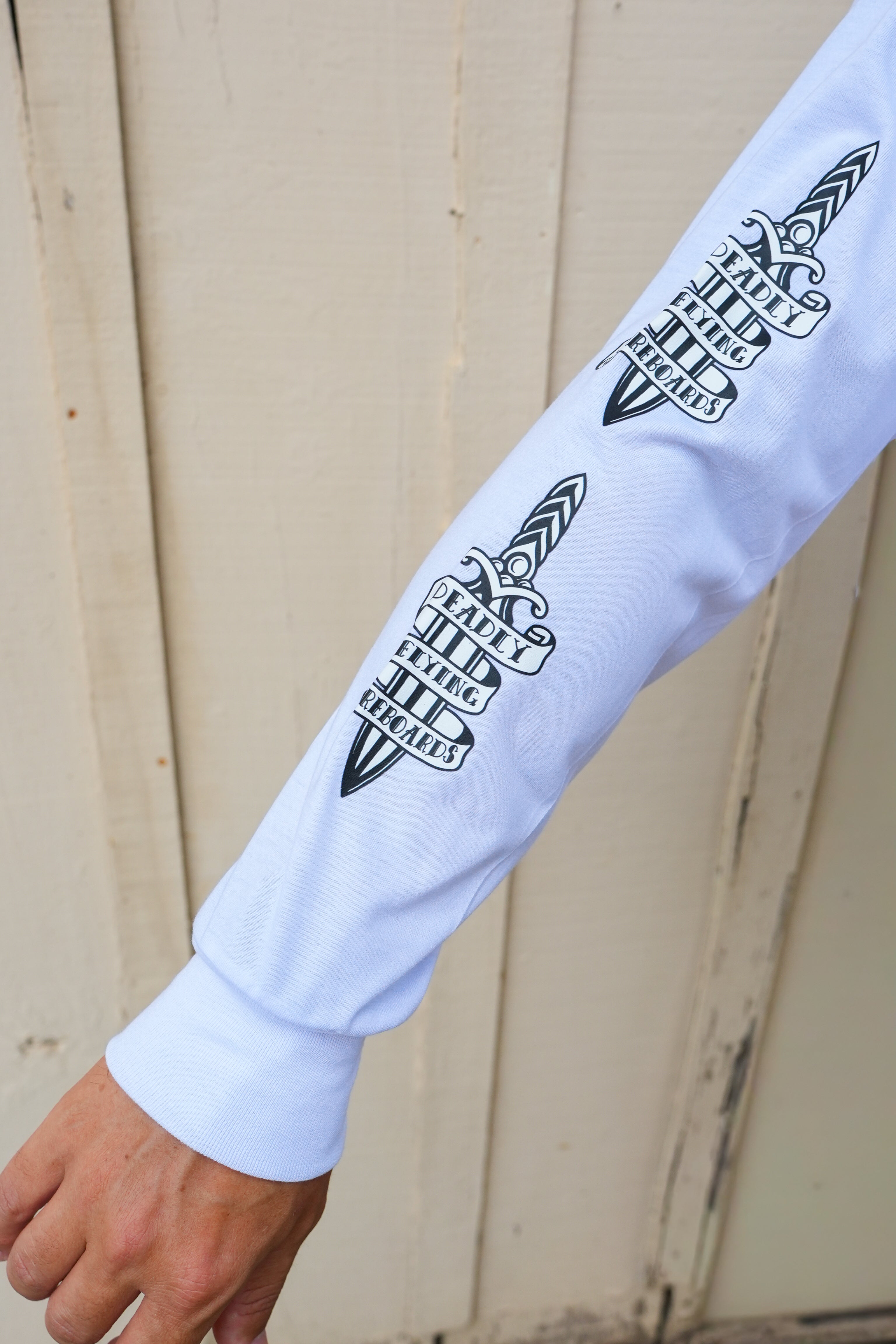 Camiseta Manga Longa Adaga DFS
